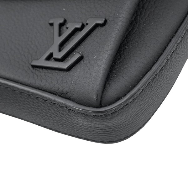 ルイヴィトン ショルダーバッグ LV アエログラム パイロット ウェアラブル ウォレット M83563 ブラック 黒