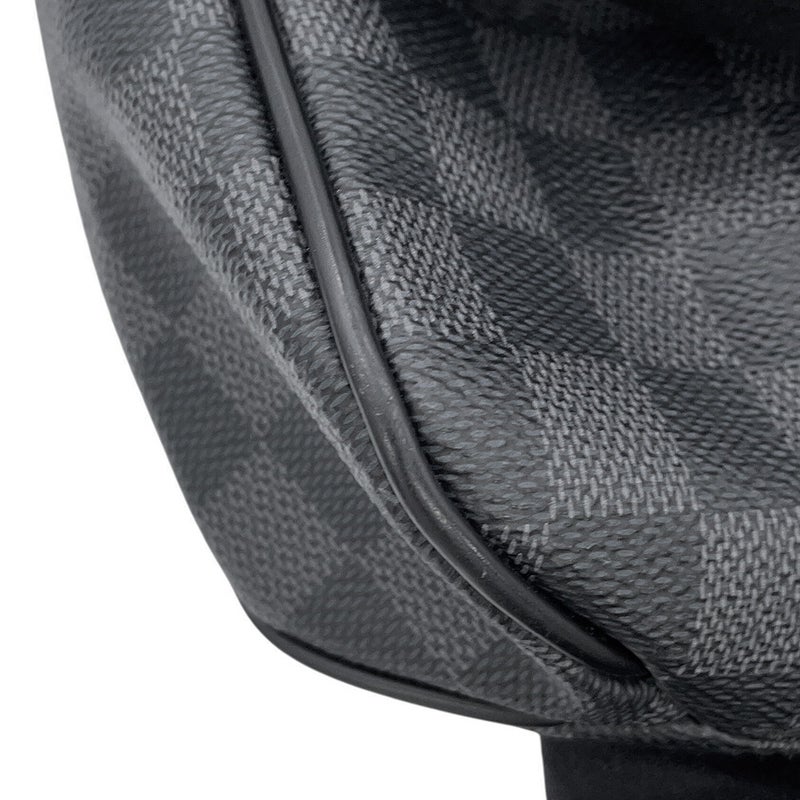 ルイヴィトン ショルダーバッグ ダミエ・グラフィット ディストリクトPM N41260 LOUIS VUITTON 黒 ブラック