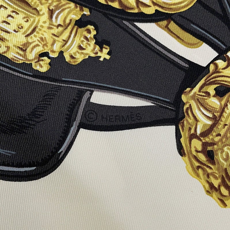エルメス スカーフ カレ90 ブリッド・ドゥ・ガラ Brides de Gala HERMES シルク 白 黒