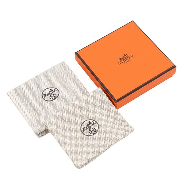 エルメス ピンバッジ 3点セット シュヴァル ドゥ クール バッファローホーン HERMES アクセサリー