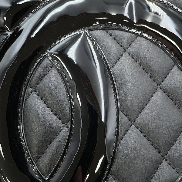 シャネル トートバッグ カンボンライン ラージトート ココマーク レザー A25169 CHANEL 黒