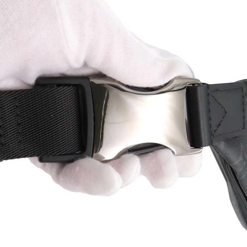 ルイヴィトン ボディバッグ モノグラム・エクリプス ディスカバリー・バムバッグ M44336 LOUIS VUITTON ブラック 黒