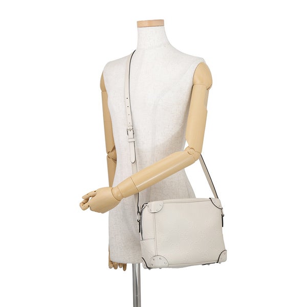 グッチ ショルダーバッグ GGエンボス レザー 626363 GUCCI バッグ 白