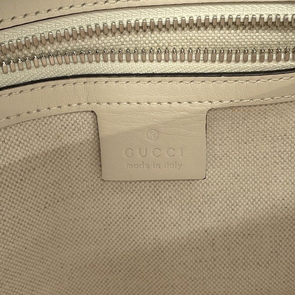 グッチ ショルダーバッグ GGエンボス レザー 626363 GUCCI バッグ 白