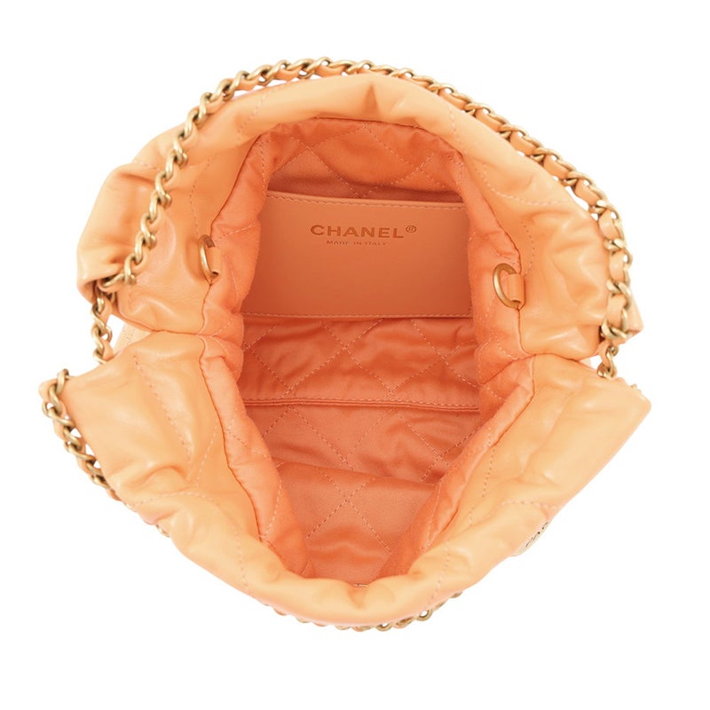 シャネル ハンドバッグ CHANEL22 ミニ ココマーク シャイニーカーフレザー AS3980 CHANEL 2wayショルダー