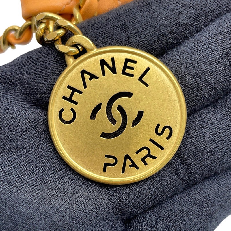 シャネル ハンドバッグ CHANEL22 ミニ ココマーク シャイニーカーフレザー AS3980 CHANEL 2wayショルダー
