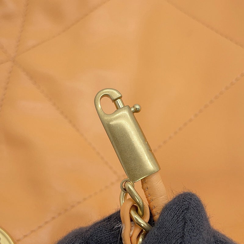 シャネル ハンドバッグ CHANEL22 ミニ ココマーク シャイニーカーフレザー AS3980 CHANEL 2wayショルダー