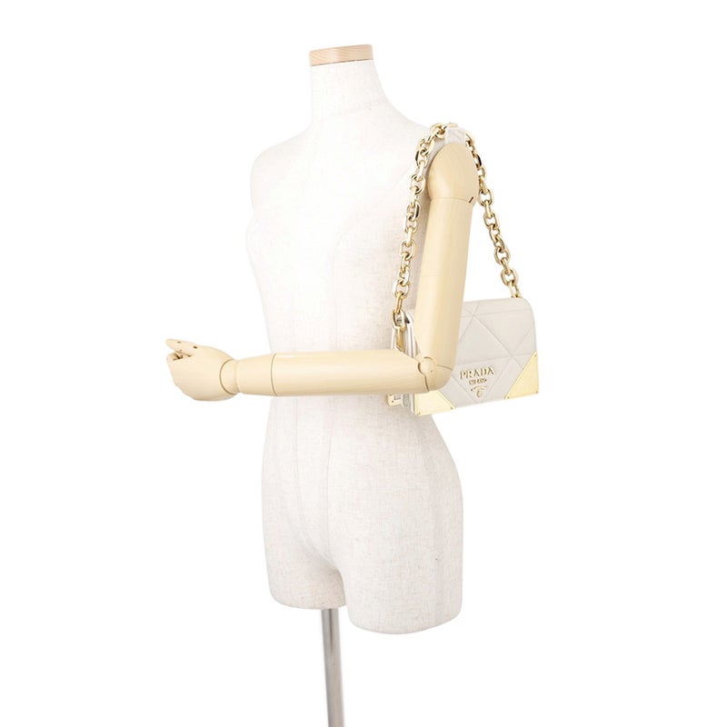 プラダ ショルダーバッグ キルティング レザー 1BD333 PRADA バッグ 白