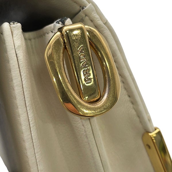 プラダ ショルダーバッグ キルティング レザー 1BD333 PRADA バッグ 白