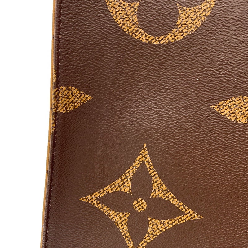 ルイヴィトン ショルダーバッグ モノグラム・リバース ジャイアント オンザゴーGM M44576 LOUIS VUITTON 2way