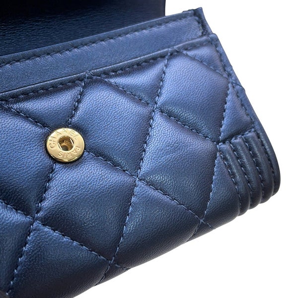 シャネル カードケース ボーイシャネル ココマーク マトラッセ ラムスキン A80603 CHANEL 財布 メタリック 名刺入れ