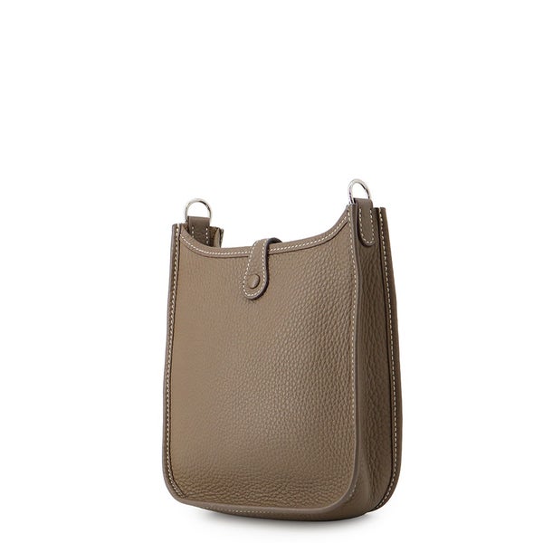エルメス ショルダーバッグ エブリンTPM 111cm エトゥープ/ブルーインディゴ/シルバー金具 トリヨンクレマンス U刻印 HERMES Evelyne
