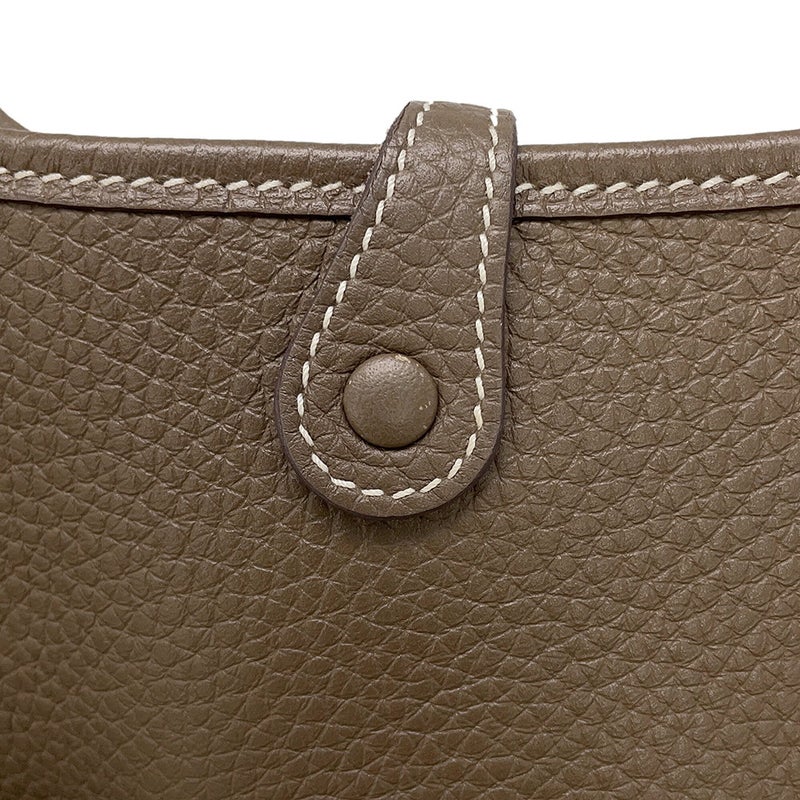 エルメス ショルダーバッグ エブリンTPM 111cm エトゥープ/ブルーインディゴ/シルバー金具 トリヨンクレマンス U刻印 HERMES Evelyne