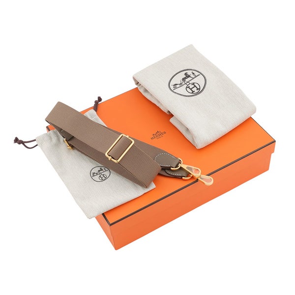 エルメス ショルダーバッグ エブリン3 23 エトゥープ/ゴールド金具 トリヨンクレマンス G刻印 HERMES Evelyne