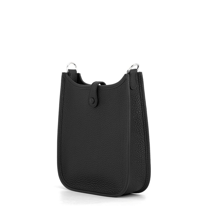 エルメス ショルダーバッグ エブリンTPM 111cm アマゾン ブラック/シルバー金具 トリヨンクレマンス G刻印 HERMES 黒