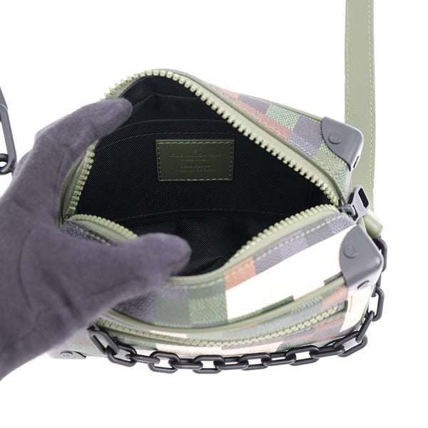 ルイヴィトン ショルダーバッグ ダモフラージュ ミニ・ソフトトランク M24581 LOUIS VUITTON ヴィトン