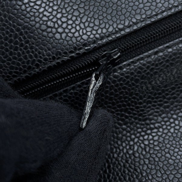 シャネル チェーンショルダーバッグ マトラッセ25 ココマーク キャビアスキン ダブルチェーン A01112 CHANEL 黒