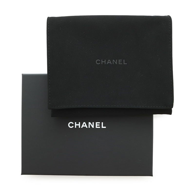 シャネル 三つ折り財布 マトラッセ ココマーク クラシック スモール フラップ ウォレット ラムスキン AP0229