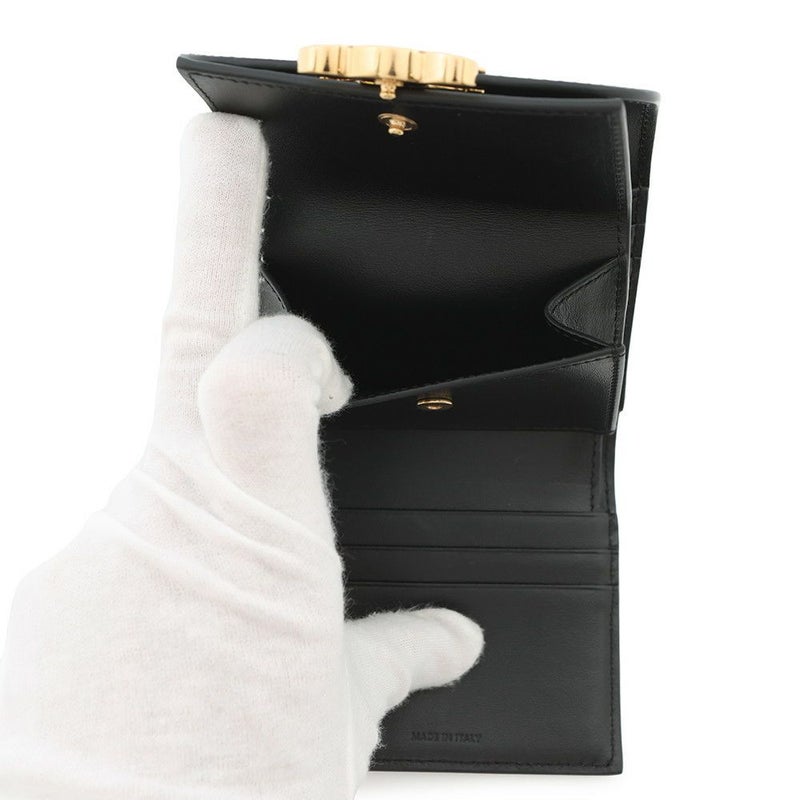 セリーヌ 三つ折り財布 トリオンフ スモール フラップウォレット 10D783 CELINE 黒