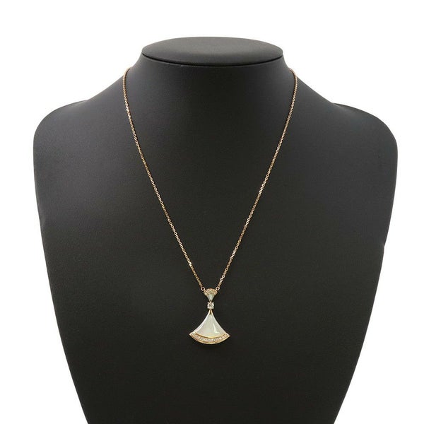 ブルガリ ネックレス ディーヴァ ドリーム ネックレス マザーオブパール ダイヤモンド 0.28ct 356452 BVLGARI ペンダント