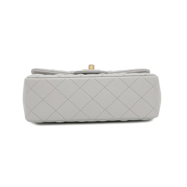 シャネル チェーンショルダーバッグ マトラッセ ココマーク トップハンドル ミニ フラップ ラムスキン AS2431 CHANEL