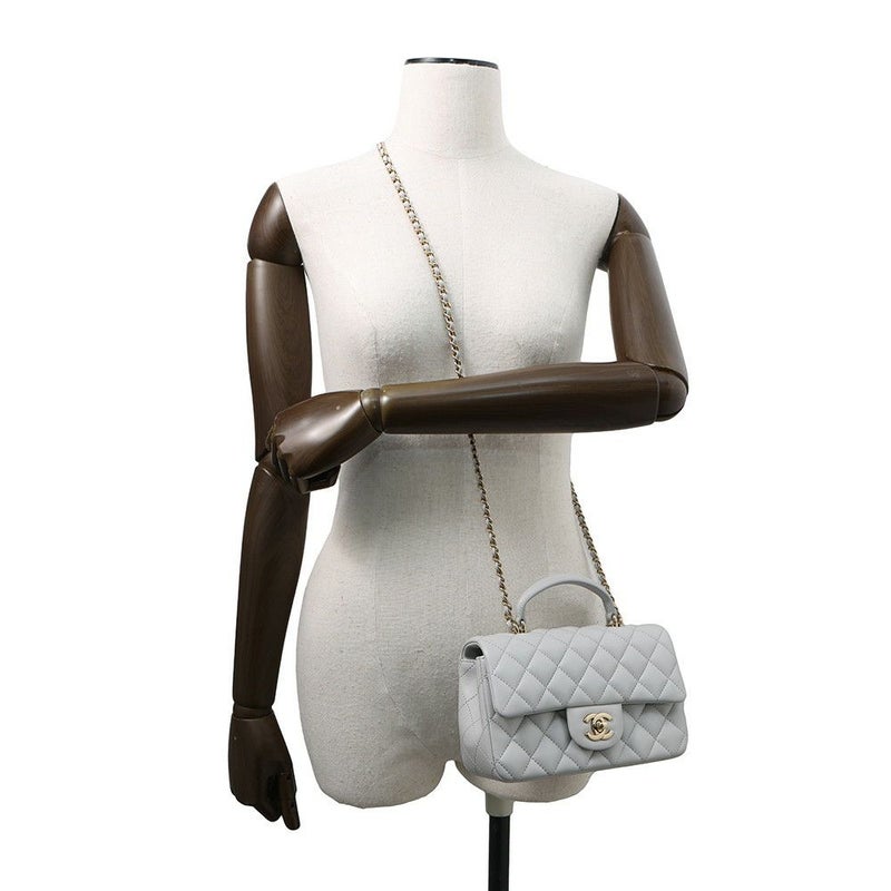 シャネル チェーンショルダーバッグ マトラッセ ココマーク トップハンドル ミニ フラップ ラムスキン AS2431 CHANEL