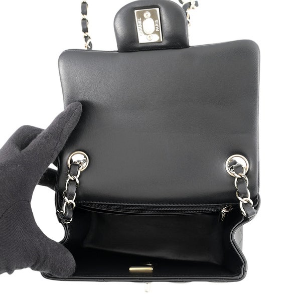 シャネル チェーンショルダーバッグ ミニ クラシック マトラッセ ココマーク ラムスキン A35200 CHANEL バッグ ミニマト 黒