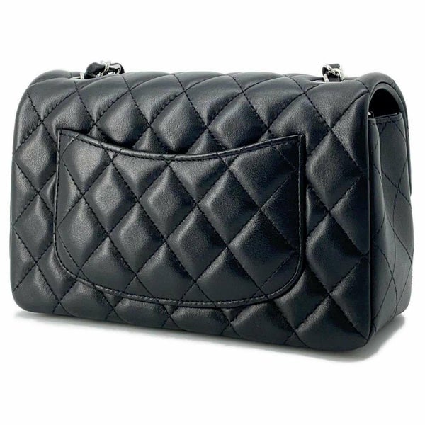 シャネル チェーンショルダーバッグ ココマーク ラムスキン A69900 CHANEL ミニ フラップ バッグ 黒