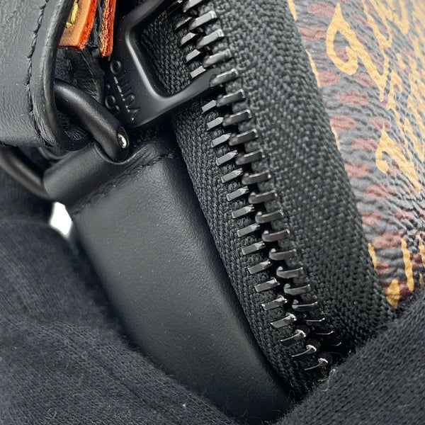 ルイヴィトン ショルダーバッグ ダミエ・ジャイアント NIGOコラボ ダブルフォンポーチ N40377 ブラック 黒