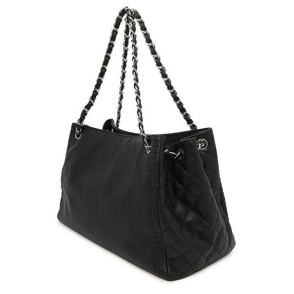シャネル チェーントートバッグ ココマーク マトラッセ ラムスキン A67172 CHANEL 黒