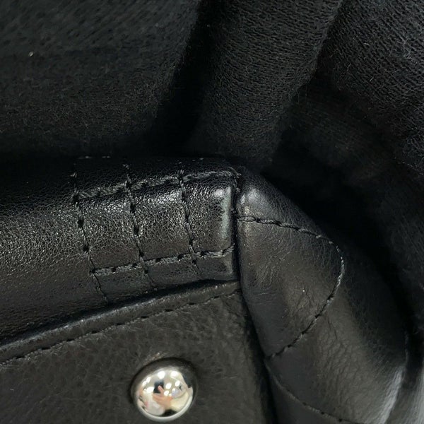 シャネル チェーントートバッグ ココマーク マトラッセ ラムスキン A67172 CHANEL 黒