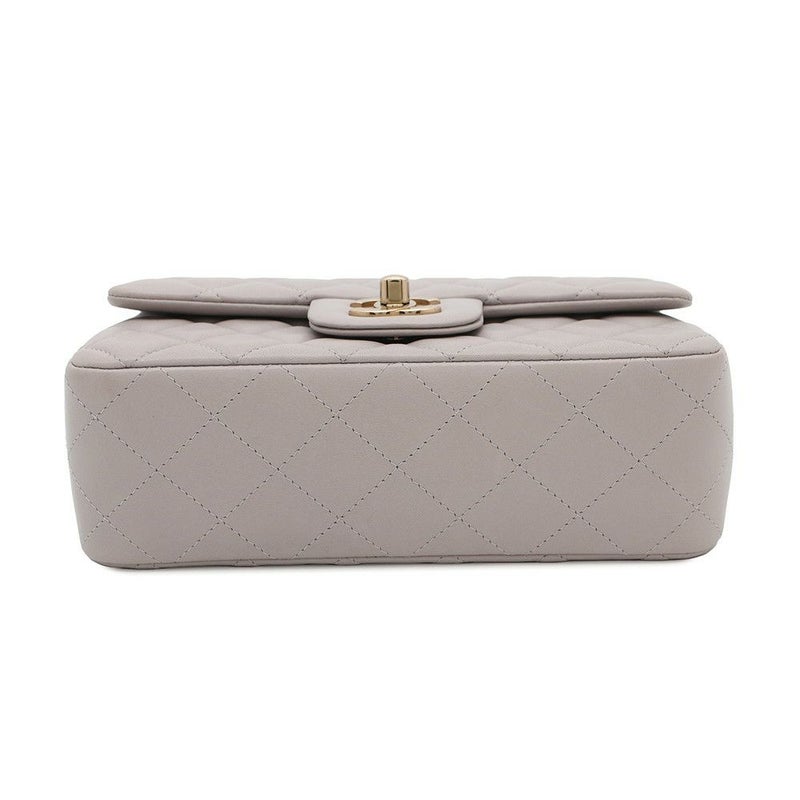 シャネル チェーンショルダーバッグ ミニ マトラッセ 20 ココマーク ラムスキン A69900 CHANEL ミニ フラップ