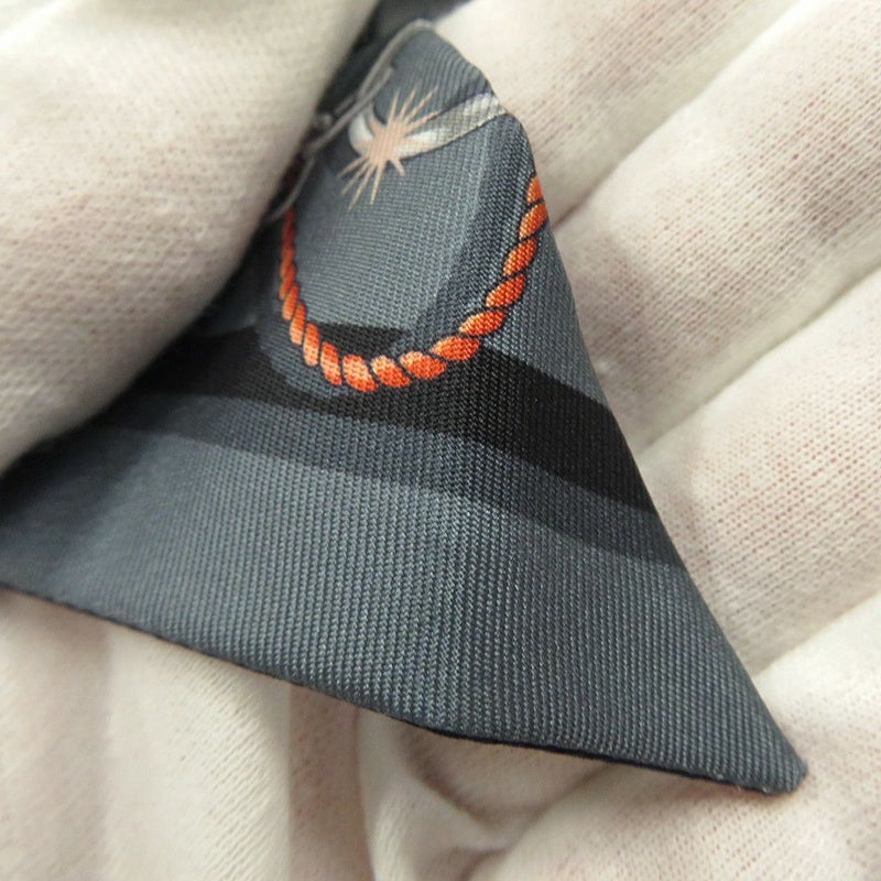 エルメス スカーフ ツイリー セ・ラ・フェット HERMES シルクツイル 2025年秋冬