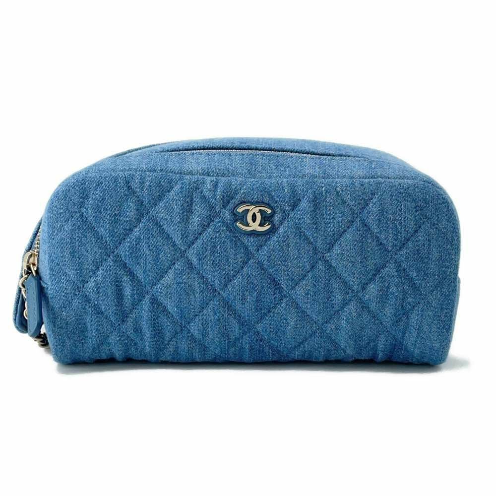 シャネルポーチ CHANEL シャネル ポーチ Classic zipped pouch