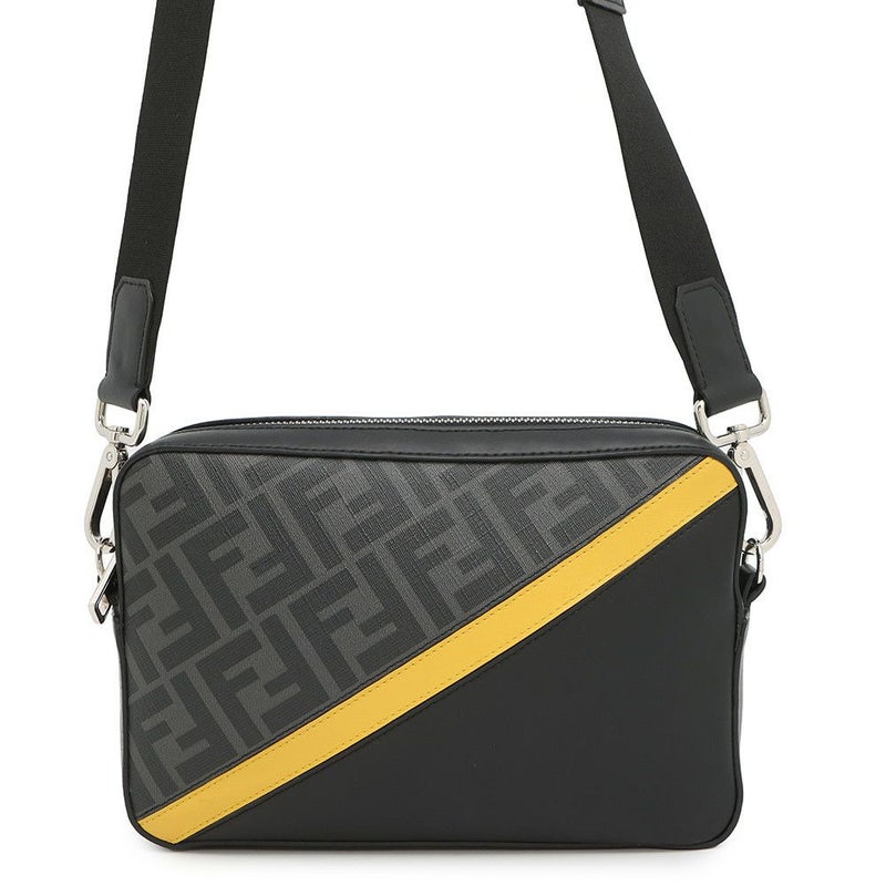 フェンディ ショルダーバッグ ダイアゴナル カメラケース レザー PVC 7M0286 FENDI 黒