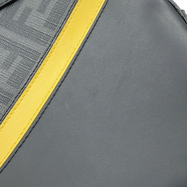 フェンディ ショルダーバッグ ダイアゴナル カメラケース レザー PVC 7M0286 FENDI 黒