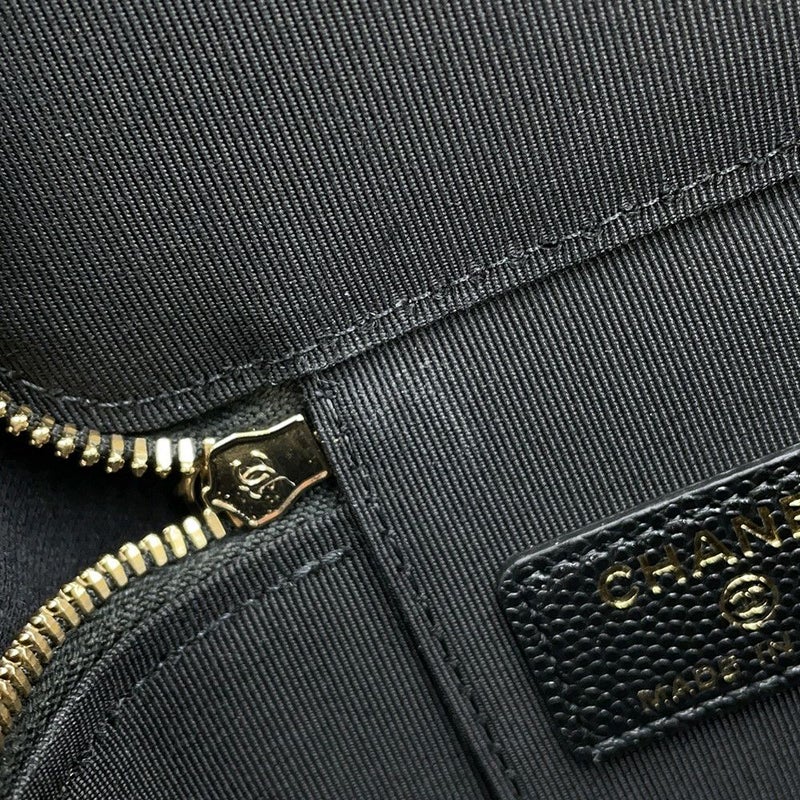 シャネル ハンドバッグ マトラッセ ココマーク ミニ バニティバッグ パール キャビアスキン AP2161 CHANEL 黒