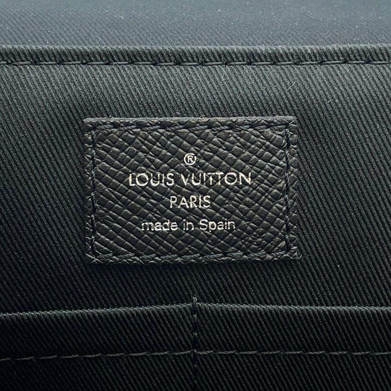 ルイヴィトン メッセンジャー モノグラム・エクリプス タイガラマ M30746 LOUIS VUITTON メンズ 黒