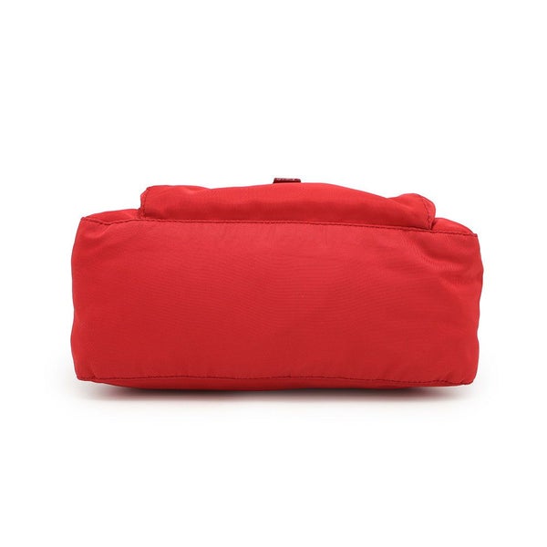 プラダ ショルダーバッグ トライアングルロゴ ナイロン B8994 PRADA