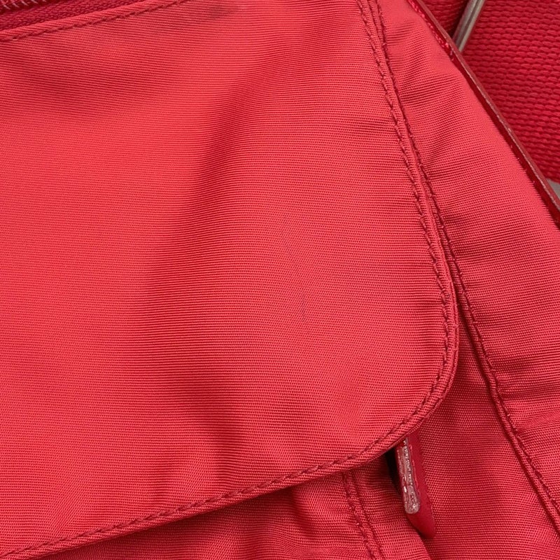 プラダ ショルダーバッグ トライアングルロゴ ナイロン B8994 PRADA