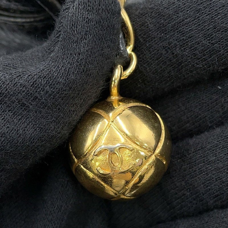 シャネル ショルダーバッグ トリプルココ キャビアスキン CHANEL 黒