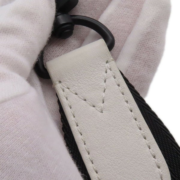 ルイヴィトン ショルダーバッグ モノグラム・シャドウ トリオ・メッセンジャー M24754 LOUIS VUITTON 白