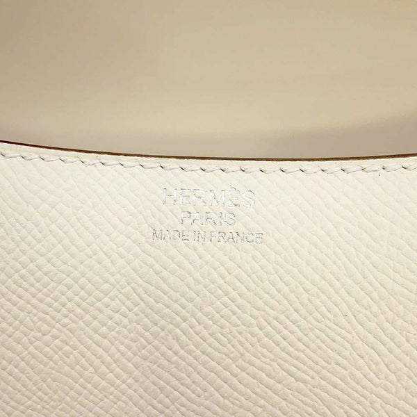 エルメス ショルダーバッグ コンスタンス24 ミロワール ナタ/ラッカー金具 ヴォーエプソン U刻印