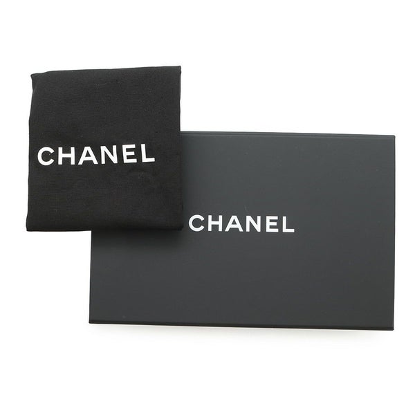 シャネル チェーンショルダーバッグ ココマーク ミニ マトラッセ ラムスキン A69900 CHANEL フラップ