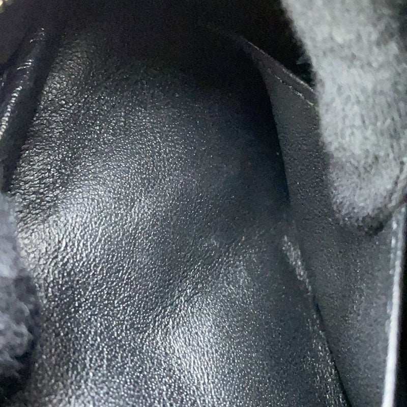 シャネル チェーンショルダーバッグ マトラッセ ココマーク カメラケース キャビアスキン A91796 CHANEL ポシェット 黒