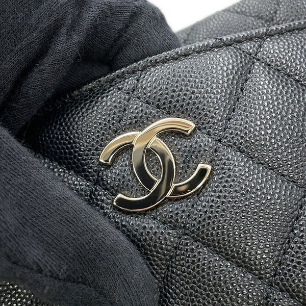 シャネル チェーンショルダーバッグ マトラッセ ココマーク カメラケース キャビアスキン A91796 CHANEL ポシェット 黒