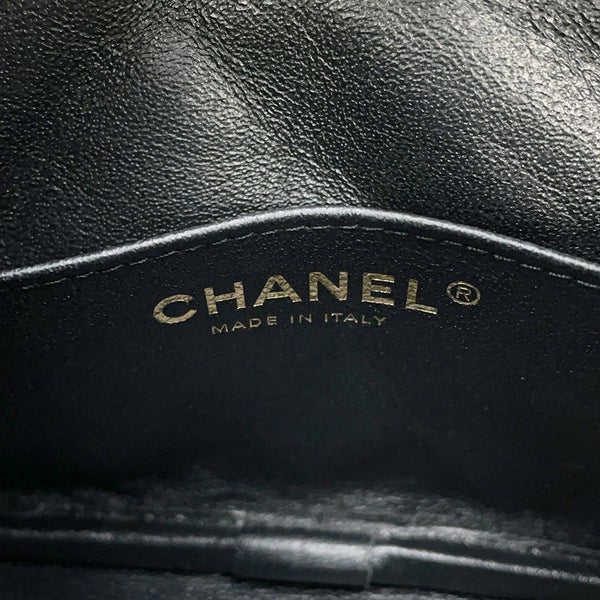 シャネル チェーンショルダーバッグ マトラッセ ココマーク カメラケース キャビアスキン A91796 CHANEL ポシェット 黒