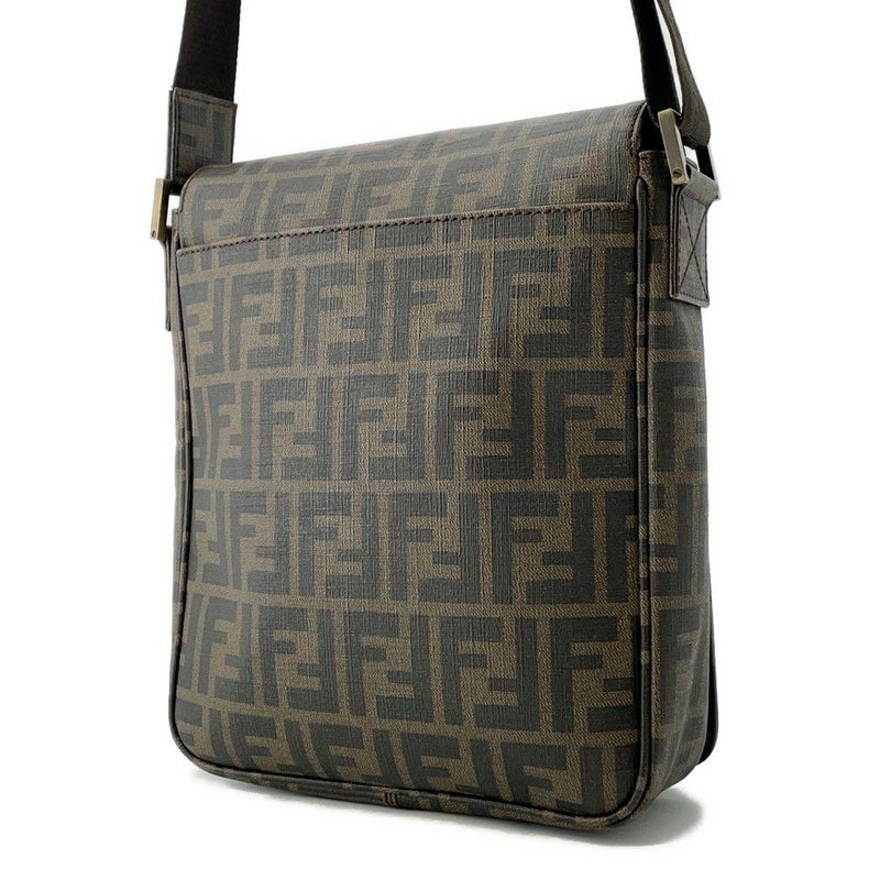 フェンディ ショルダーバッグ ズッカ フラップ メッセンジャーバッグ FENDI バッグ メンズ