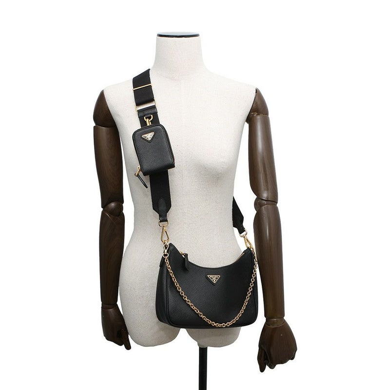 プラダ ショルダーバッグ Re-Edition 2005 サフィアーノ 1BH204 PRADA 2wayバッグ 黒 2way