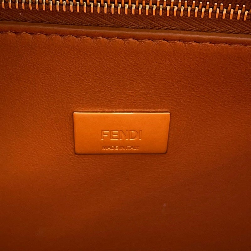 フェンディ ハンドバッグ ピーカブー・アイコニックエッセンシャリー 8BN302 FENDI バッグ 2wayショルダーバッグ